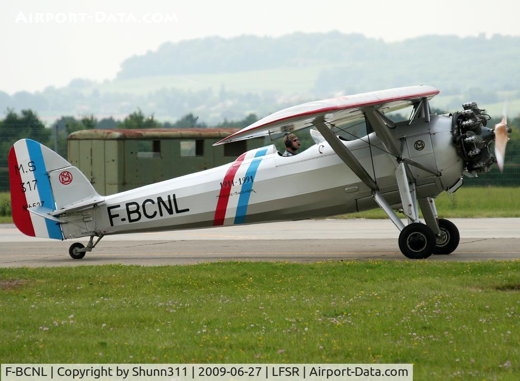 F-BCNL, Morane-Saulnier MS.317 C/N 6527, Used as a demo during last LFSR Airshow...