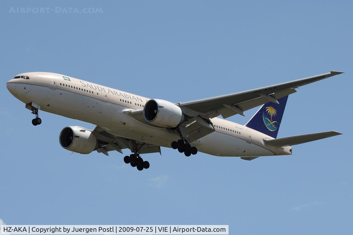 HZ-AKA, 1997 Boeing 777-268/ER C/N 28344, Boeing 777-268 (ER)
