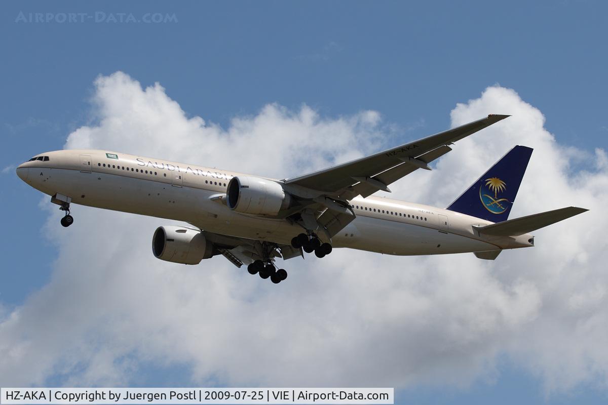 HZ-AKA, 1997 Boeing 777-268/ER C/N 28344, Boeing 777-268 (ER)