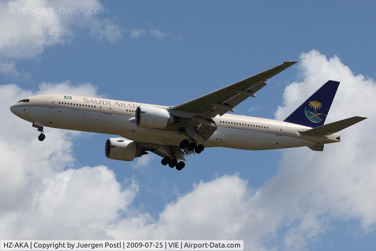 HZ-AKA, 1997 Boeing 777-268/ER C/N 28344, Boeing 777-268 (ER)