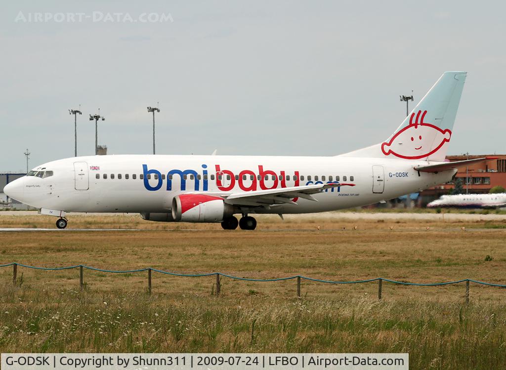 G-ODSK, 1997 Boeing 737-37Q C/N 28537, Lining up rwy 32R for departure...