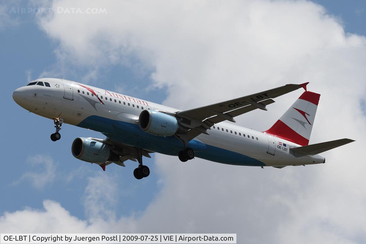 OE-LBT, 2000 Airbus A320-214 C/N 1387, Airbus A320-214