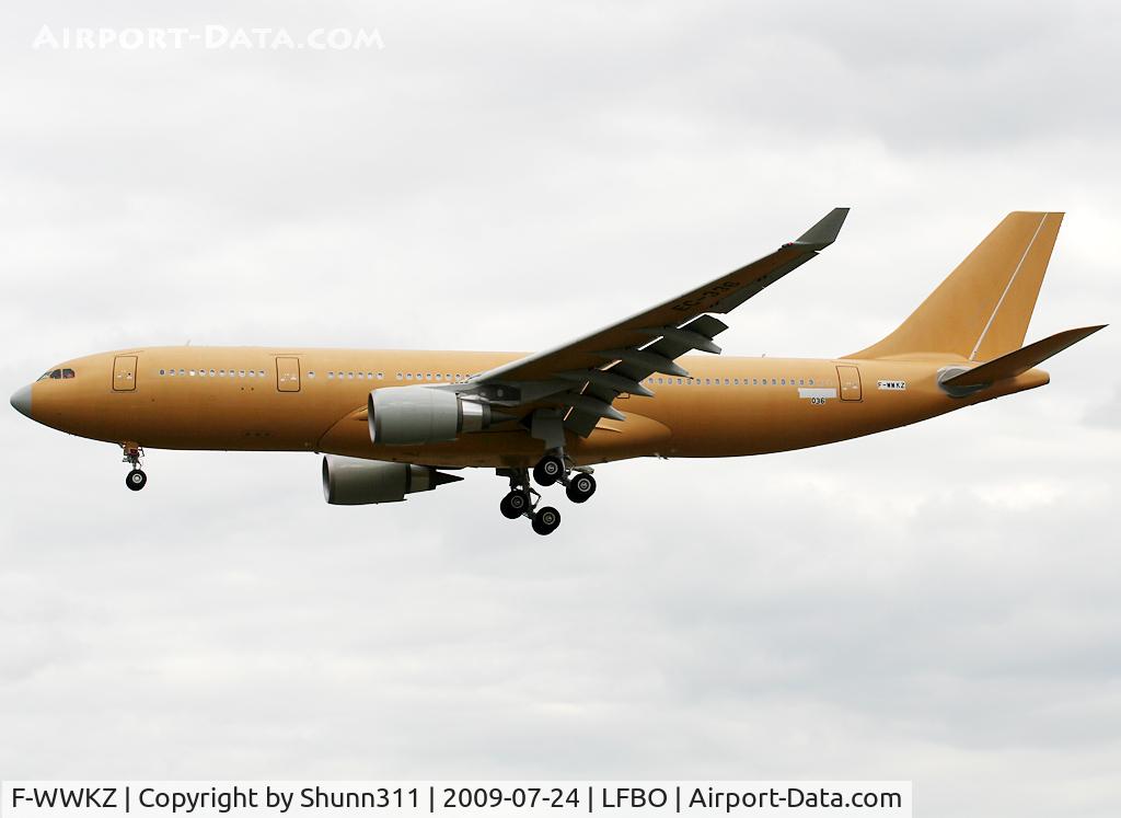 F-WWKZ, 2010 Airbus A330-203/MRTT C/N 1036, C/n 1036 - For Royal Australian Air Force as an A330MRTT and to be ferried as EC-338 to Spain for military conversion...