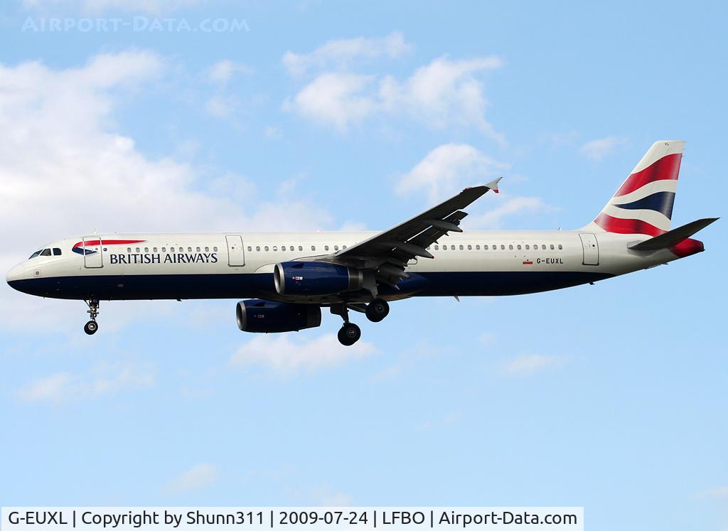 G-EUXL, 2007 Airbus A321-231 C/N 3254, Landing rwy 32L