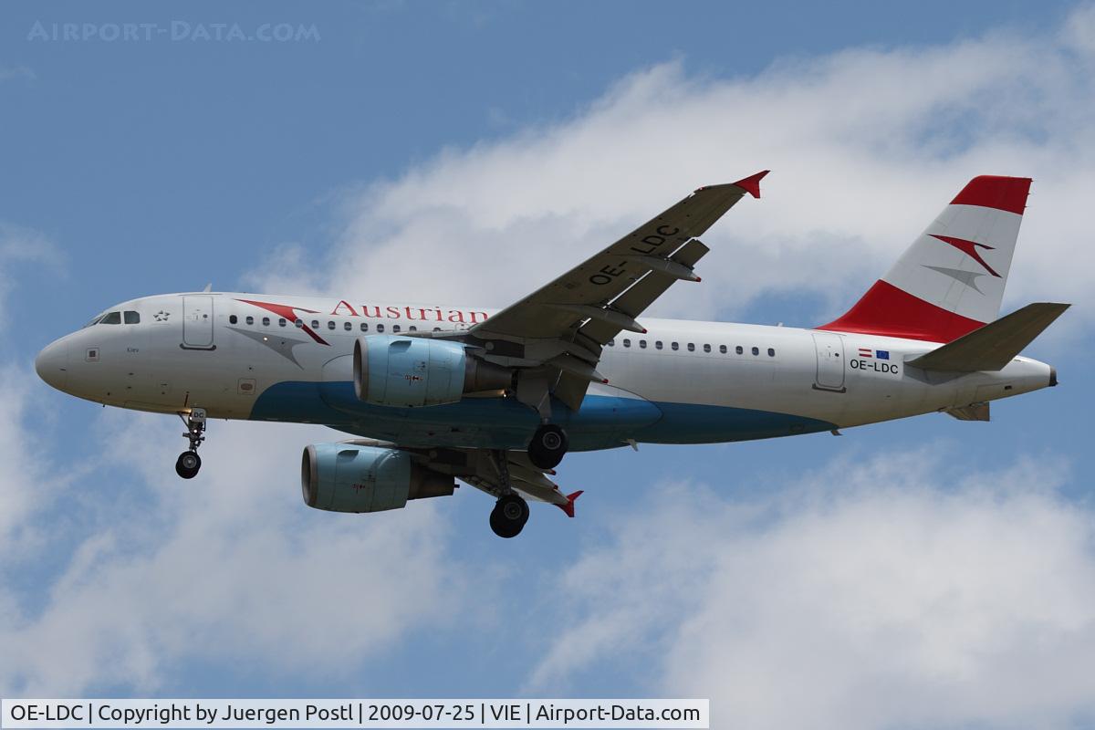 OE-LDC, 2004 Airbus A319-112 C/N 2262, Airbus A319-112