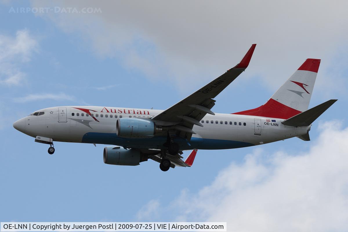 OE-LNN, 2000 Boeing 737-7Z9 C/N 30418, Boeing 737-7Z9
