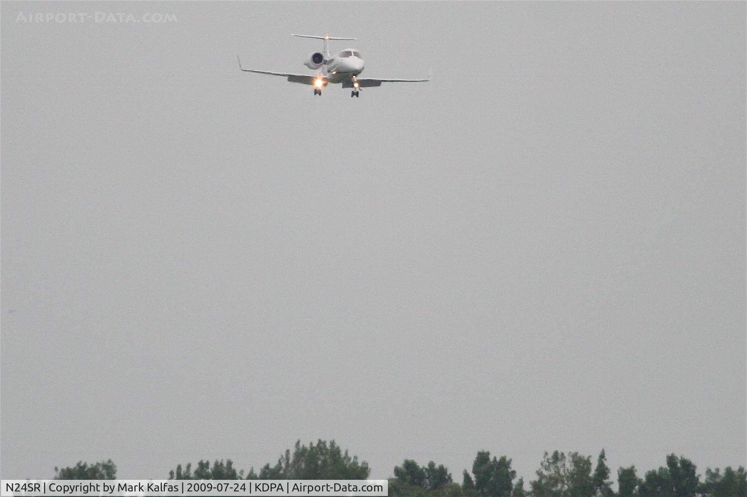 N24SR, 2001 Learjet 60 C/N 234, Sears Roebuck Learjet 60, arriving 20R KDPA after a trip from KAVL