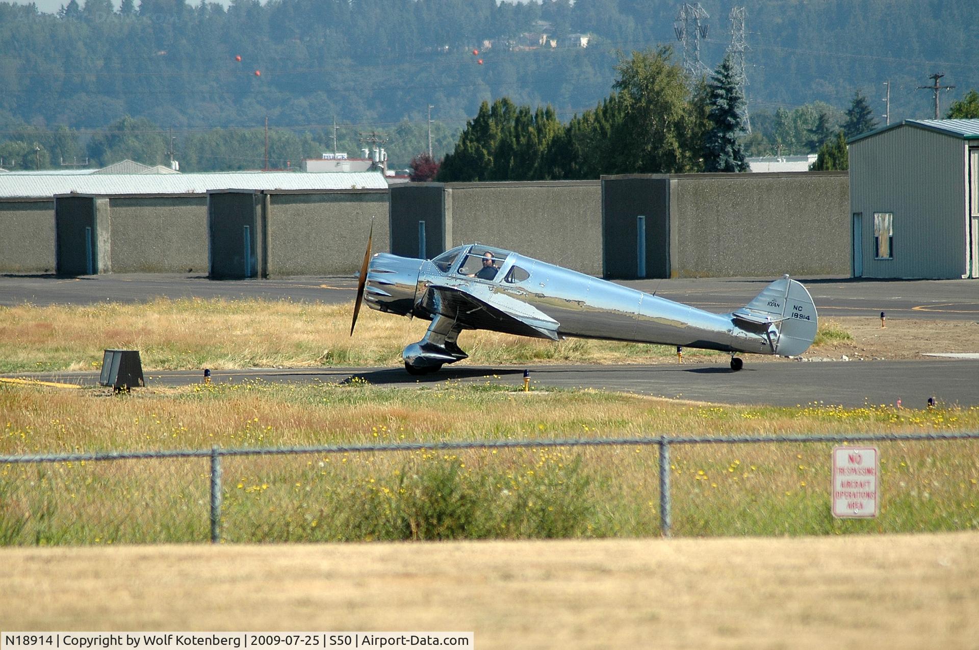 N18914, 1938 Ryan Aeronautical SCW-145 C/N 208, moving towars the active