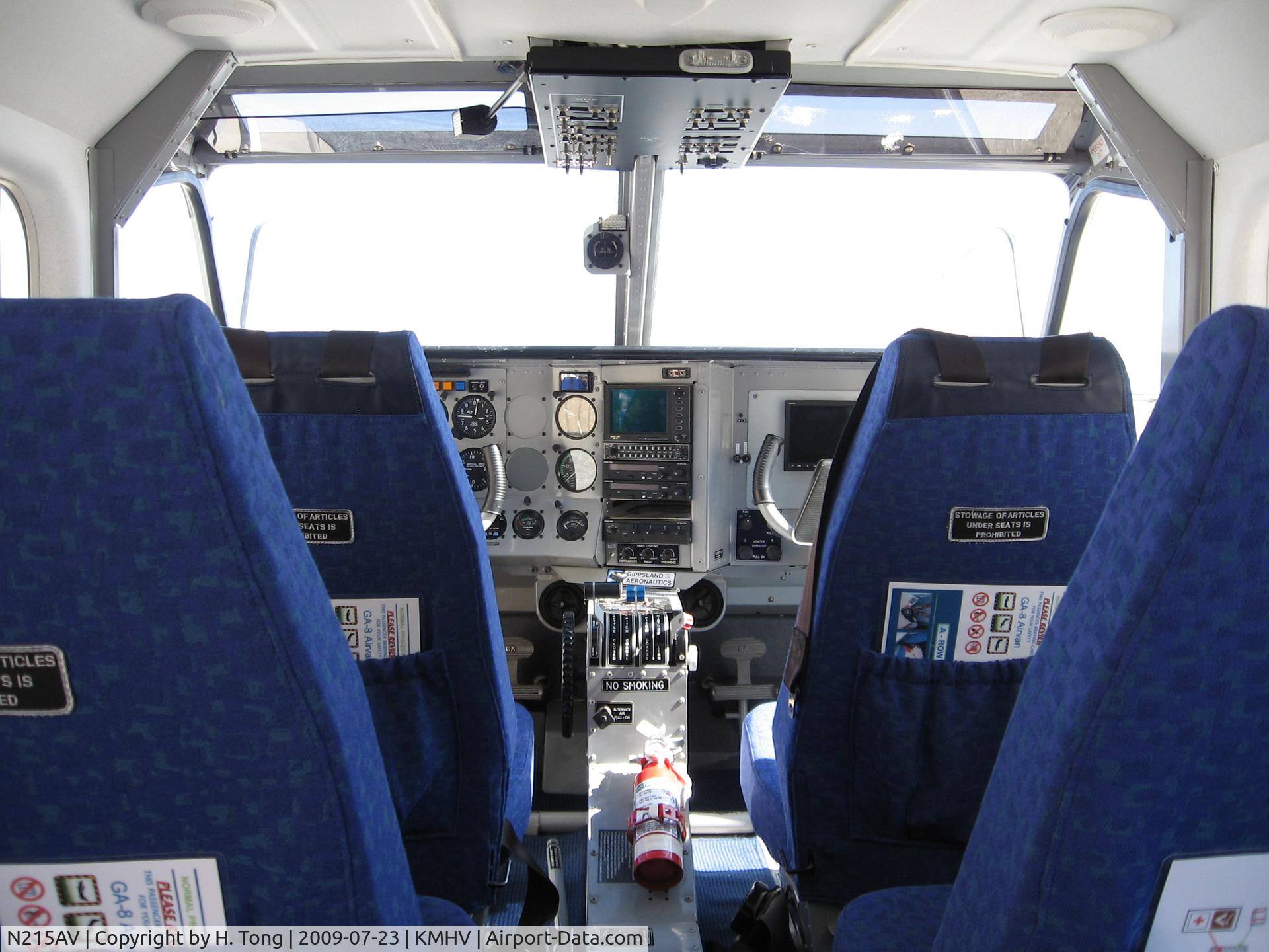 N215AV, 2002 Gippsland GA-8 Airvan C/N GA8-02-015, Airvan Interior