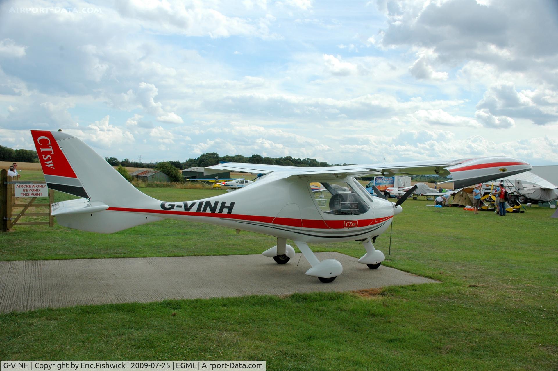 G-VINH, 2006 Flight Design CTSW C/N 8190, G-VINH at Damys Hall Airfield