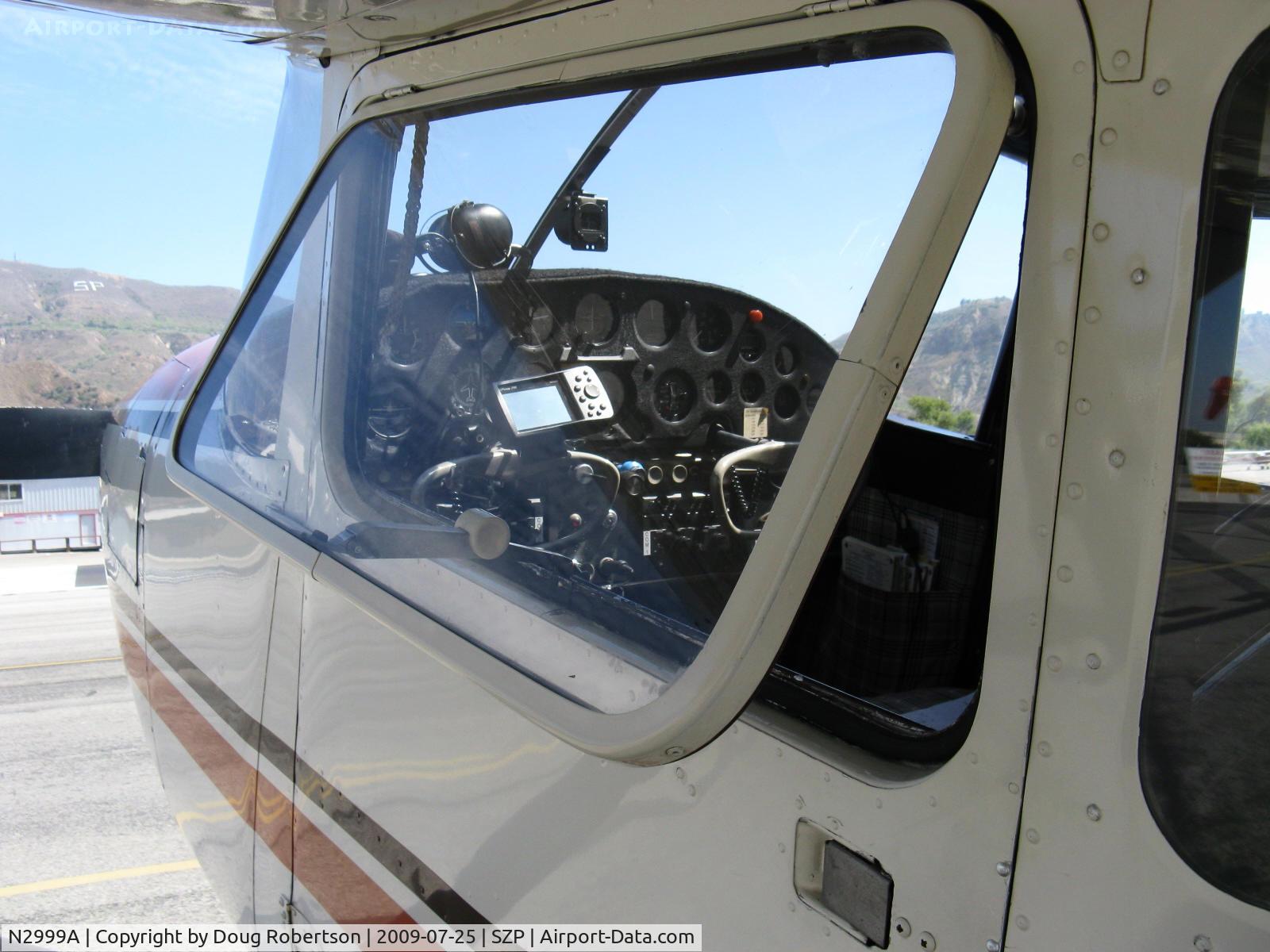 N2999A, 1953 Cessna 180 C/N 30199, 1953 Cessna 180, Continental O-470-A 225 Hp, panel