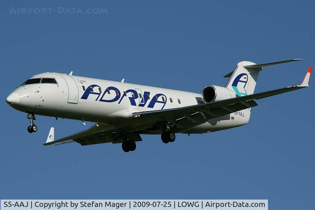 S5-AAJ, 2004 Bombardier CRJ-200ER (CL-600-2B19) C/N 8010, Adria Airways arriving from JTR