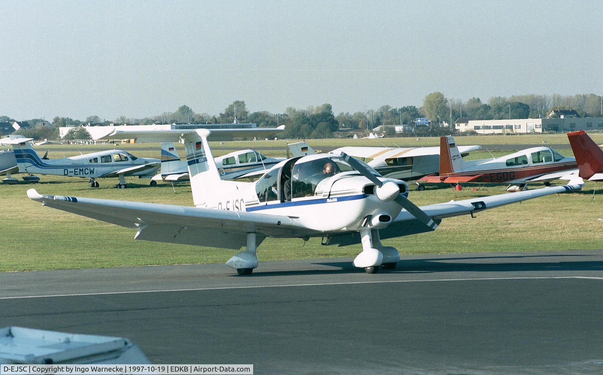 D-EJSC, Robin R-3000-160 C/N 171, Robin R.3000-160 at Bonn-Hangelar airfield