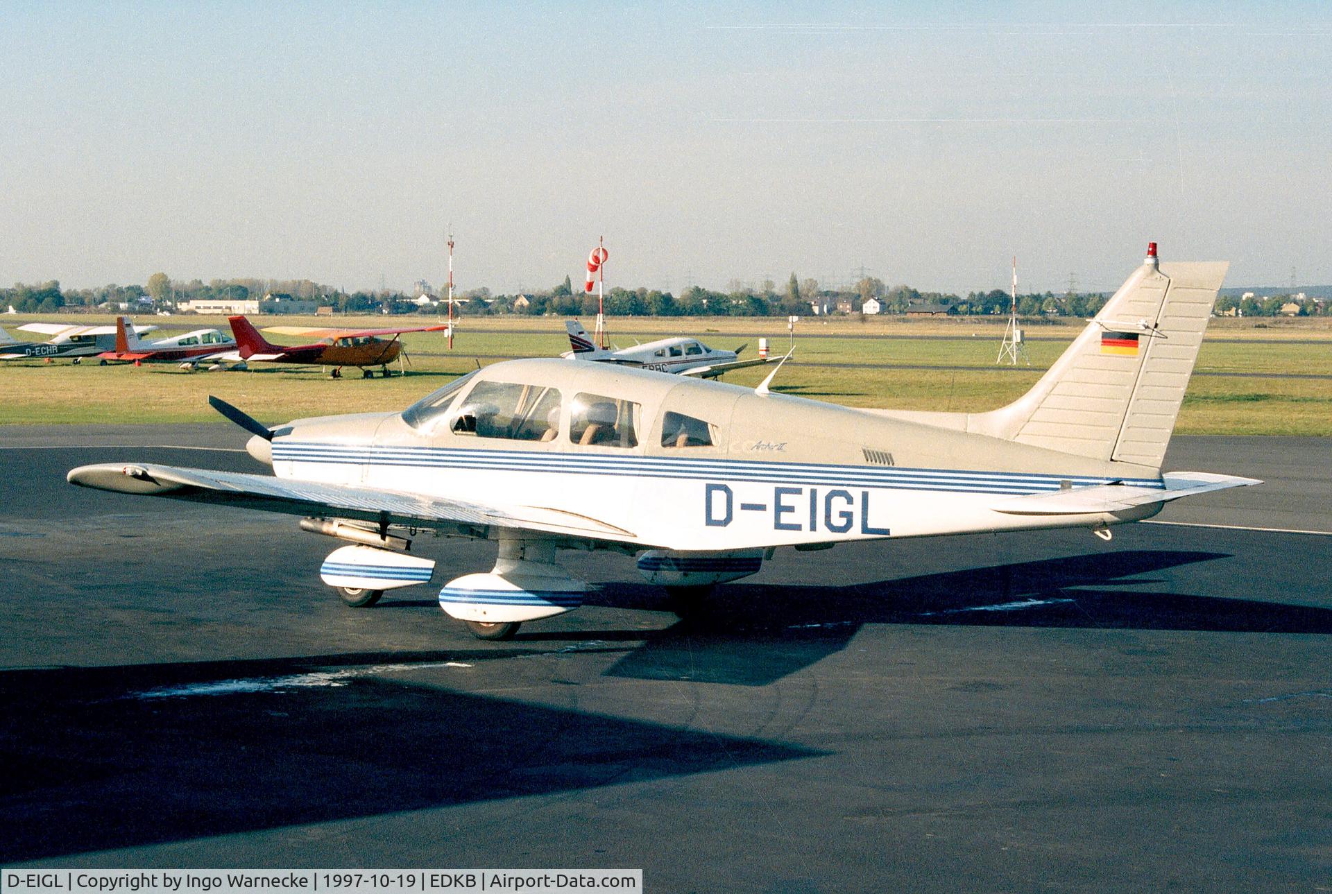 D-EIGL, Piper PA-28-181 C/N 288690009, Piper PA-28-181 Archer II at Bonn-Hangelar airfield
