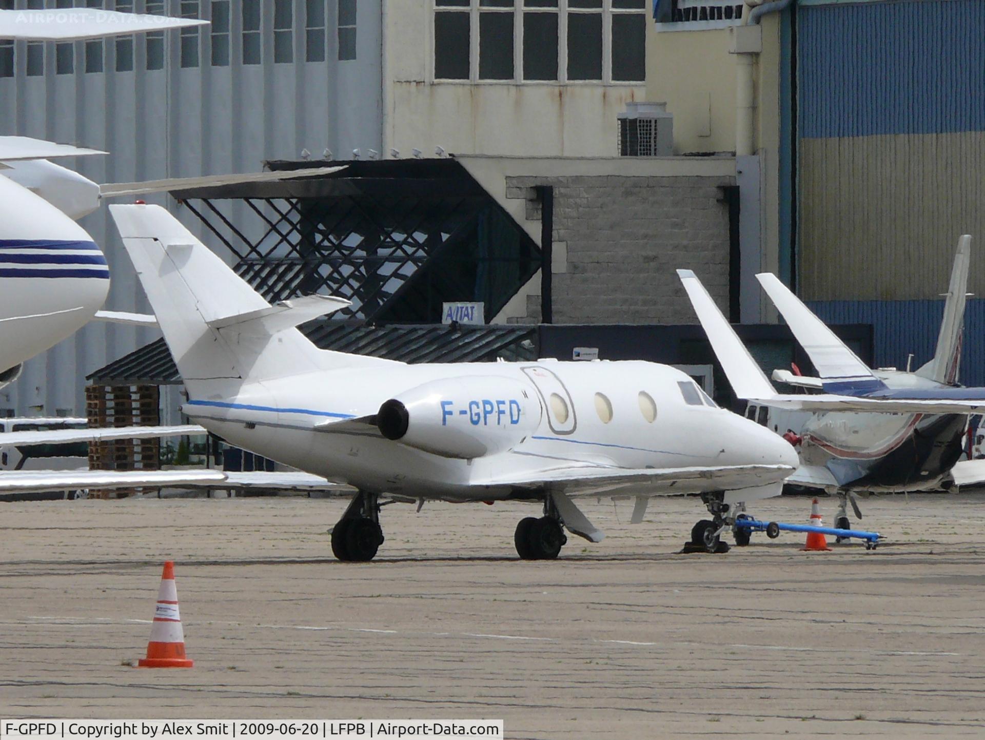 F-GPFD, 1988 Dassault Falcon 10 C/N 221, Dassault Falcon 10 F-GPFD Aero Services Executive
