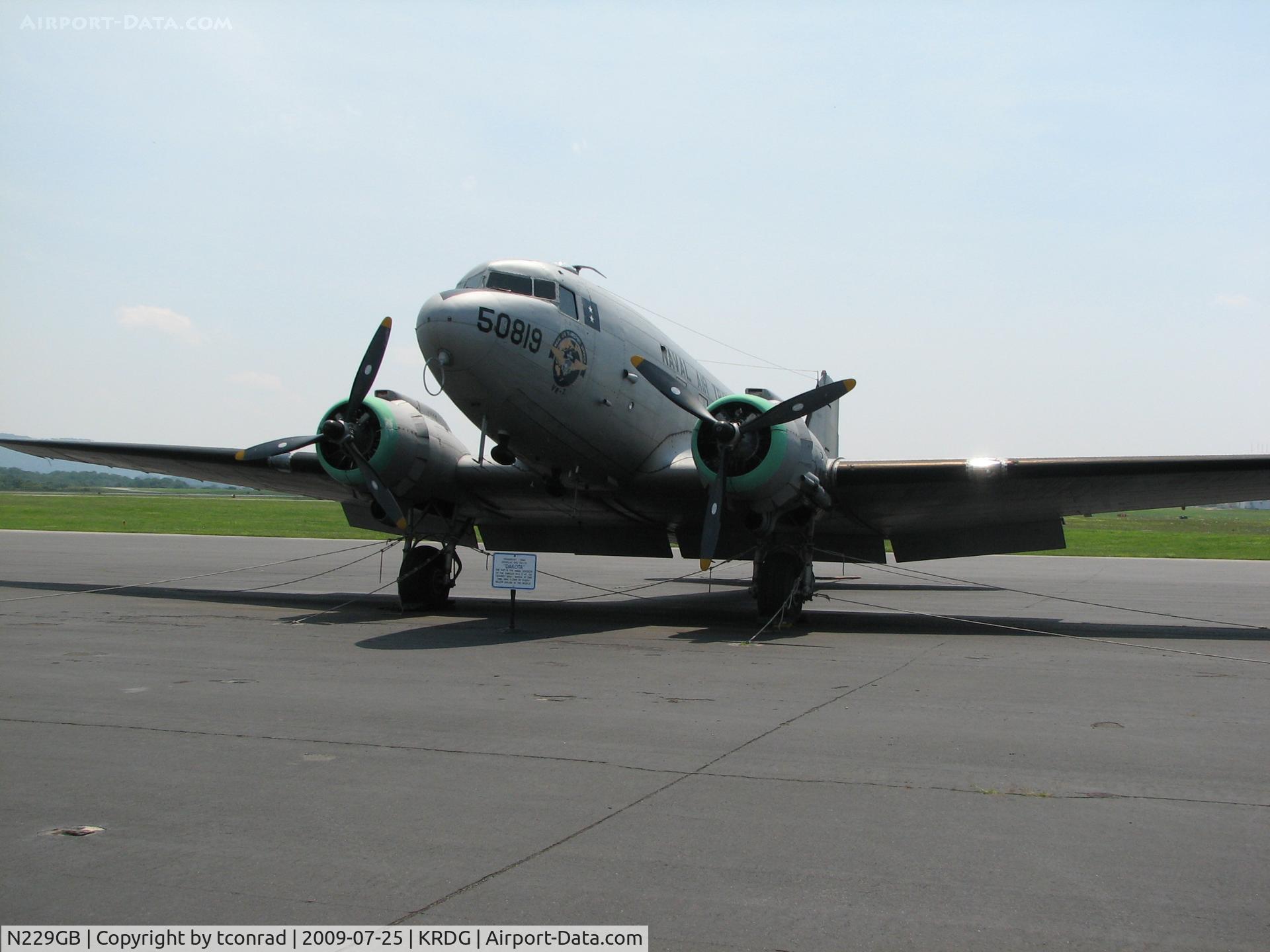 N229GB, 1944 Douglas C-47B-20-DK (R4D-6Z/DC-3) C/N 26874, at Reading