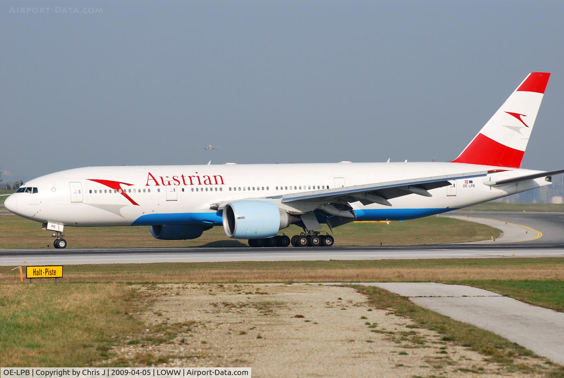 OE-LPB, 1998 Boeing 777-2Z9/ER C/N 28699, Austrian Airlines - arrived from KJFK