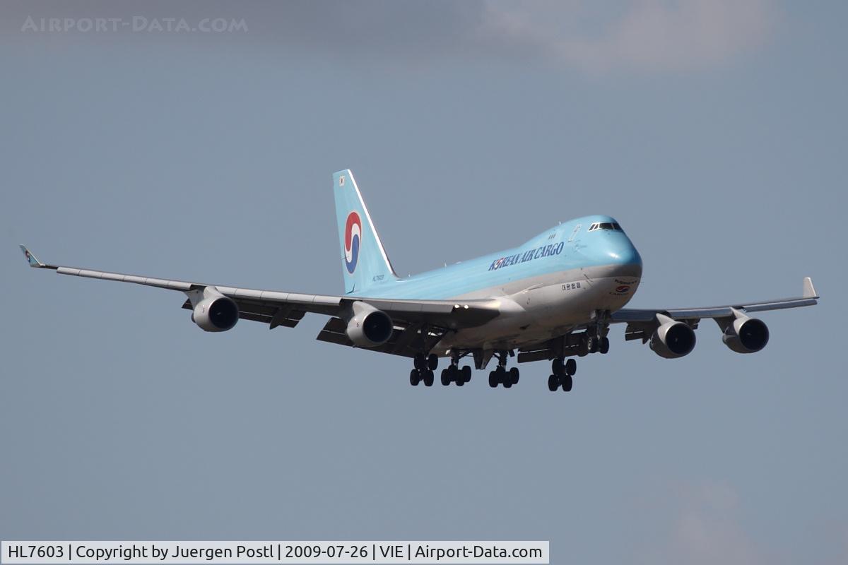 HL7603, 2005 Boeing 747-4B5F/ER/SCD C/N 34302, Boeing 747-4B5F (SCD)