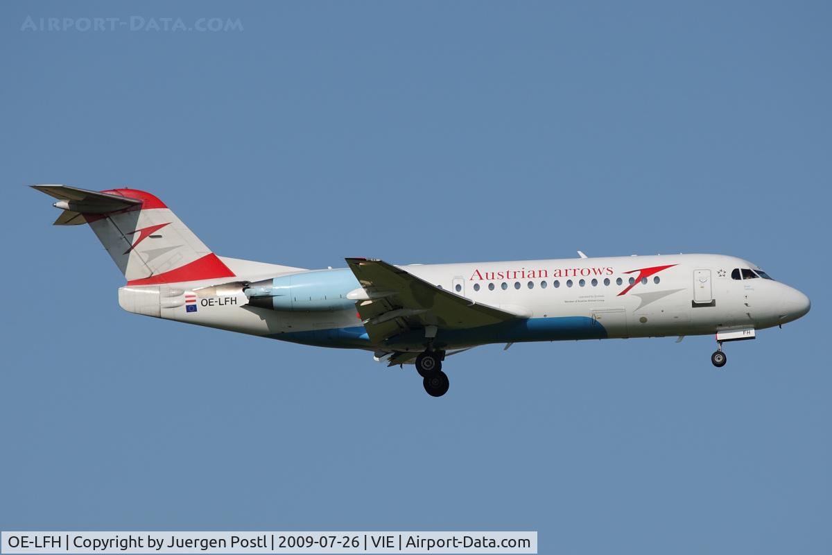 OE-LFH, 1995 Fokker 70 (F-28-0070) C/N 11554, Fokker 70