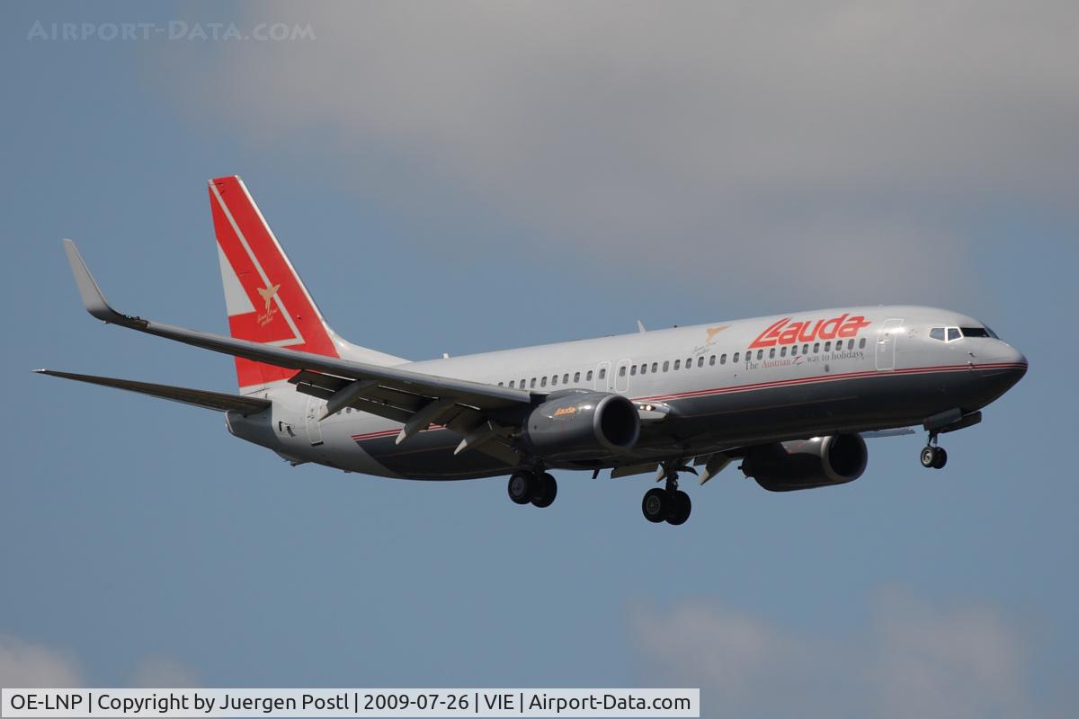 OE-LNP, 2002 Boeing 737-8Z9 C/N 30420, Boeing 737-8Z9
