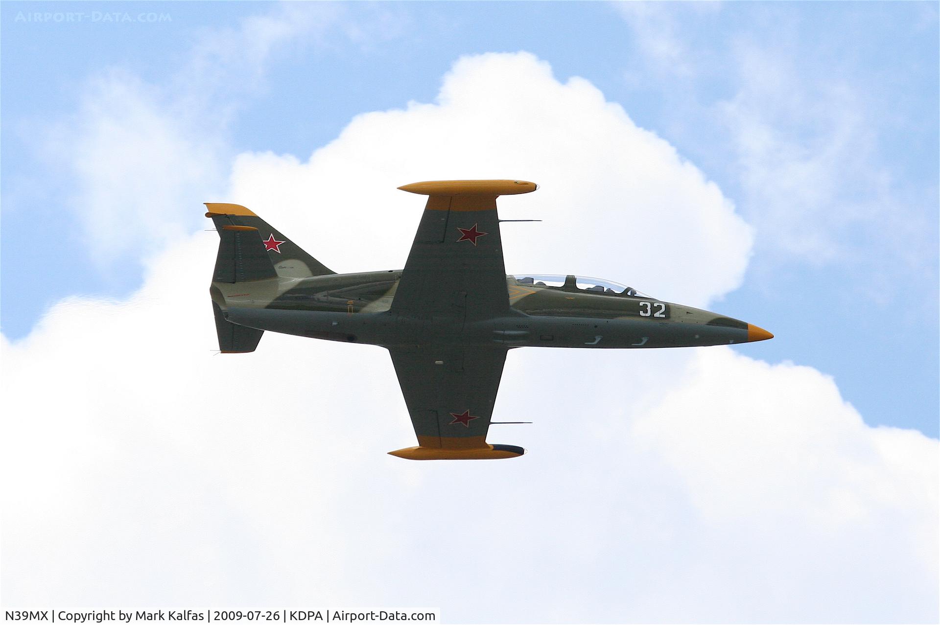 N39MX, 1979 Aero L-39C Albatros C/N 931532, l39C, N39MX high speed pass with a climbing left turn RWY 02L KDPA