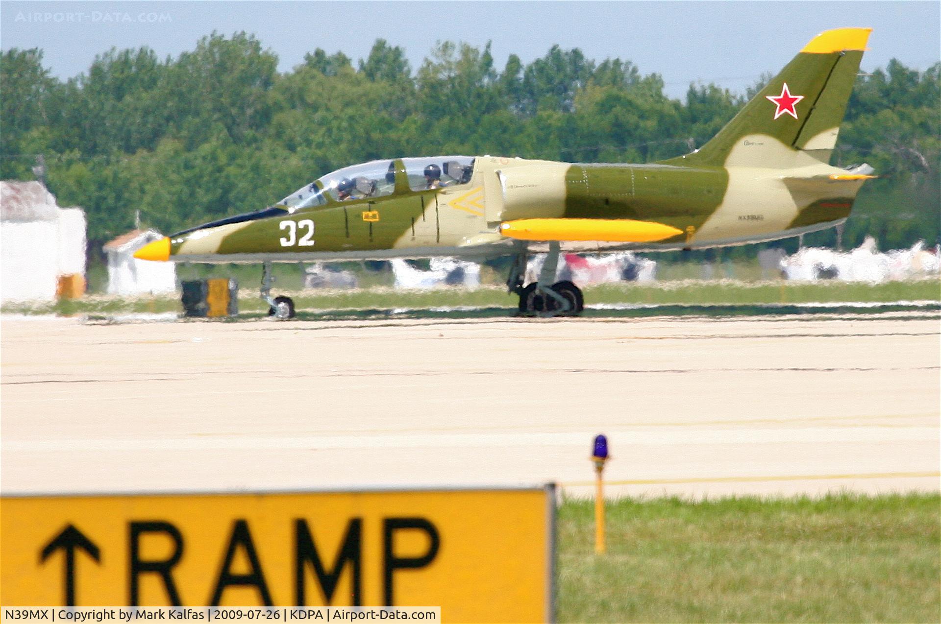 N39MX, 1979 Aero L-39C Albatros C/N 931532, L39C, N39MX taxiing to the ramp fter landing RWY 02L KDPA.