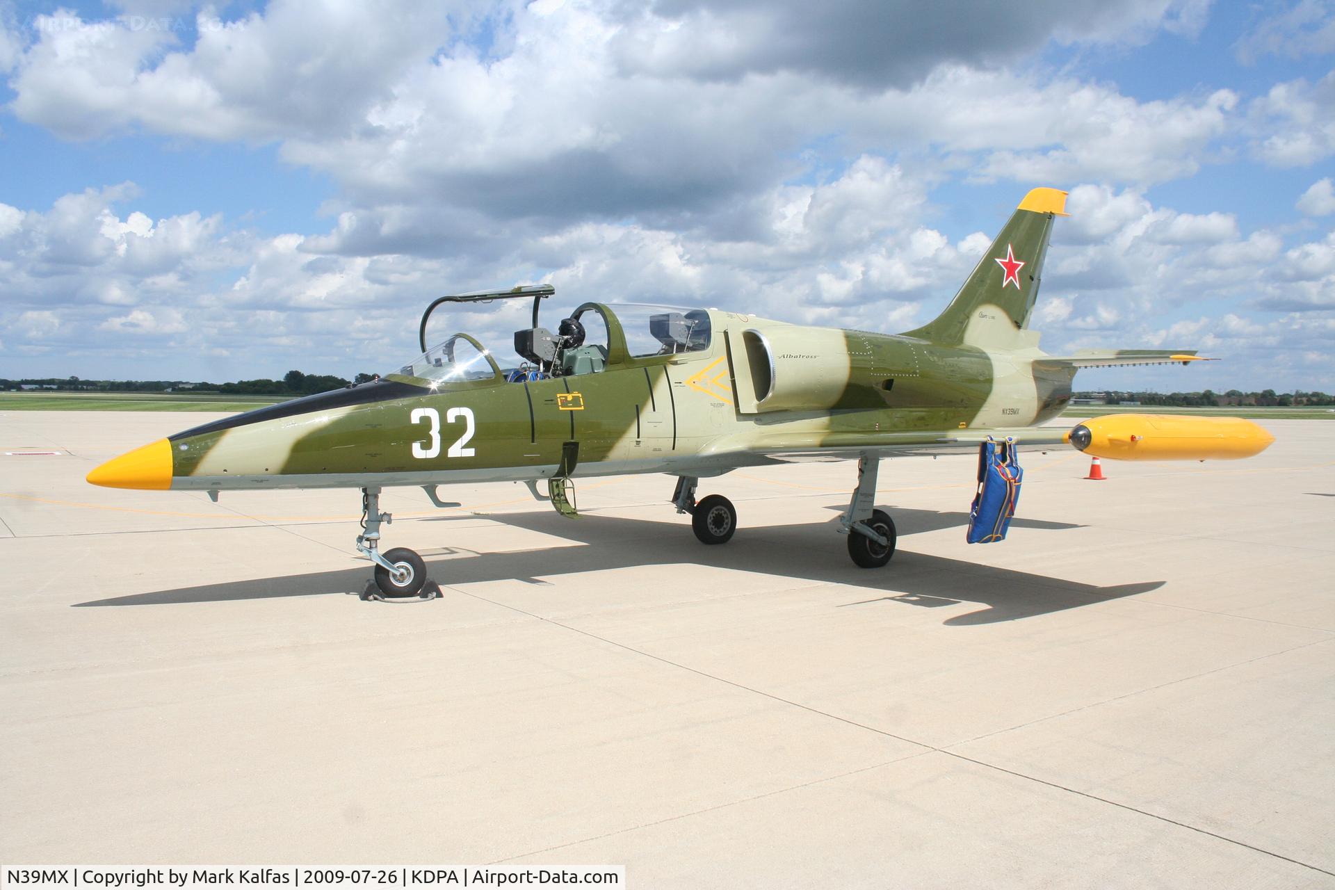 N39MX, 1979 Aero L-39C Albatros C/N 931532, L39C, N39MX on the ramp KDPA.