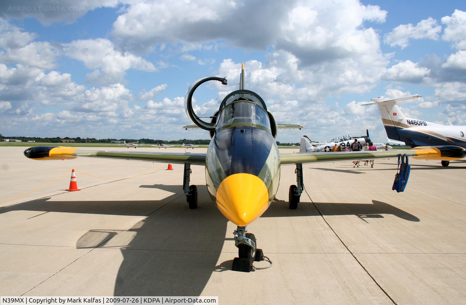 N39MX, 1979 Aero L-39C Albatros C/N 931532, L39C, N39MX on the ramp KDPA.
