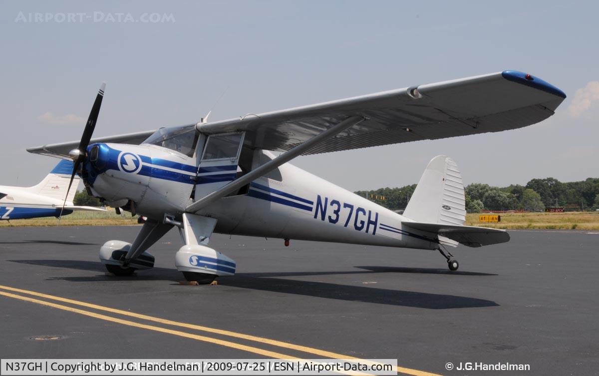 N37GH, 1947 Luscombe 8E Silvaire C/N 4683, at Easton MD airport