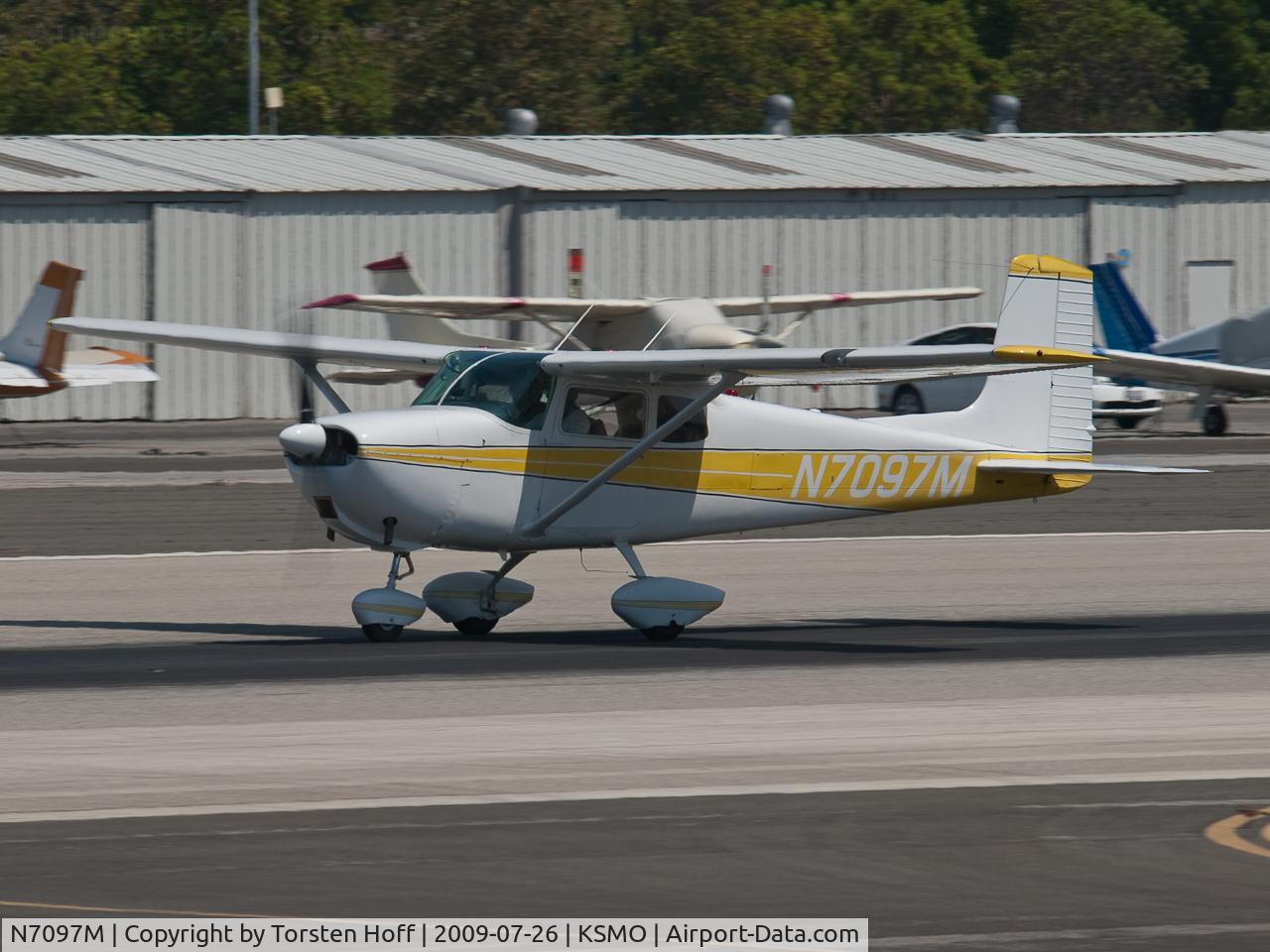 N7097M, 1958 Cessna 175 Skylark C/N 55397, N7097M departing from RWY 21