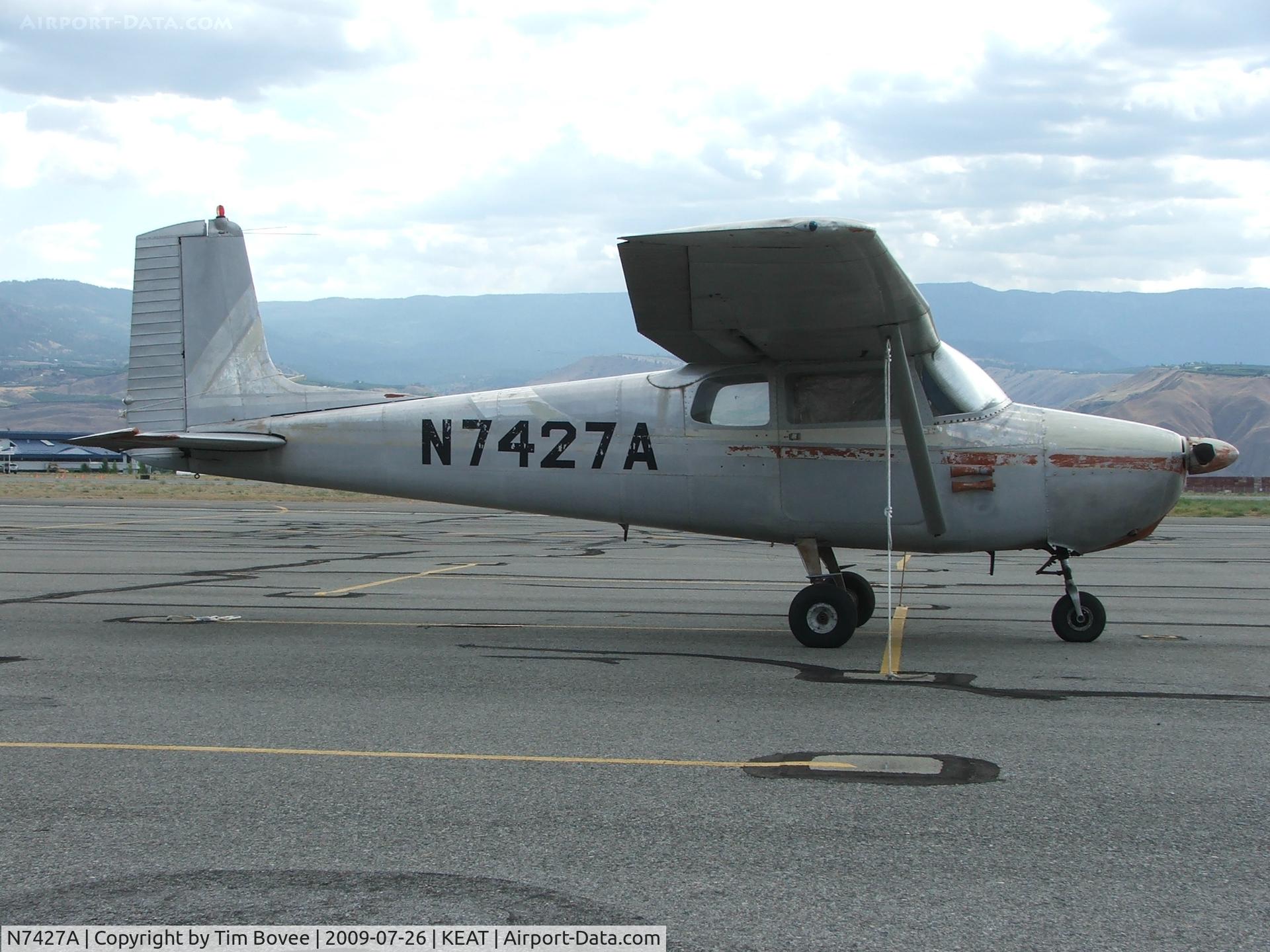 N7427A, 1956 Cessna 172 C/N 29527, At rest