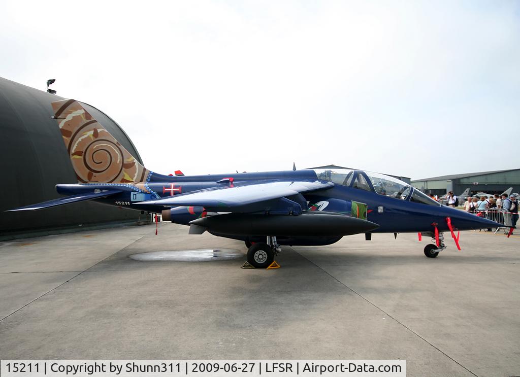 15211, Dassault-Dornier Alpha Jet A C/N 0037, Displayed during last LFSR Airshow in special c/s... right side ;)