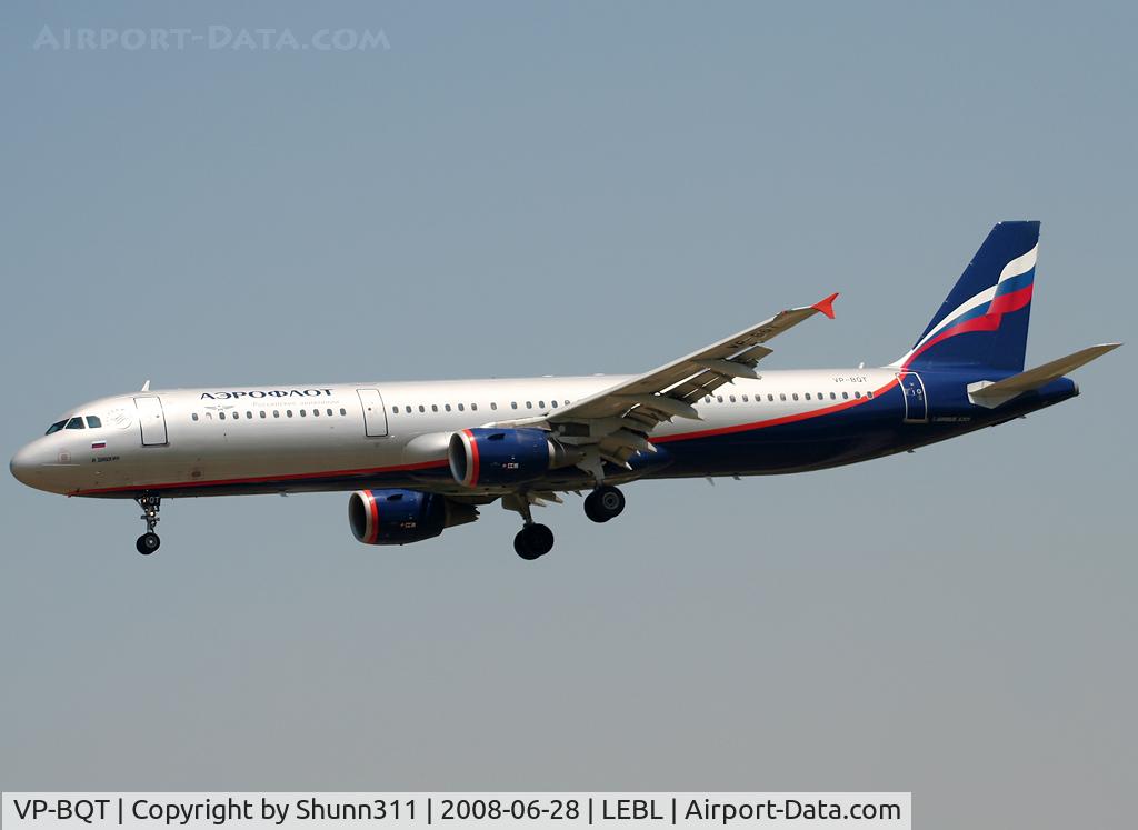 VP-BQT, 2006 Airbus A321-211 C/N 2965, Landing rwy 25R