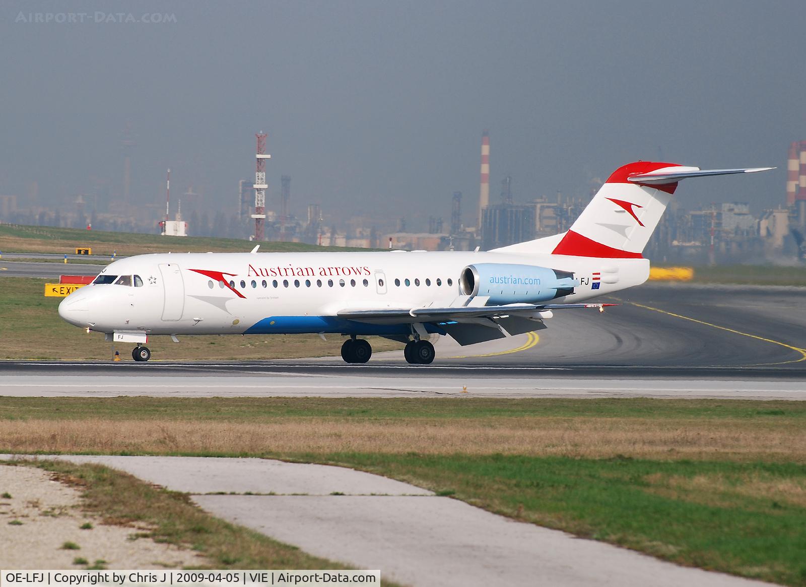 OE-LFJ, 1995 Fokker 70 (F-28-0070) C/N 11532, Austrian arrows Fokker 70