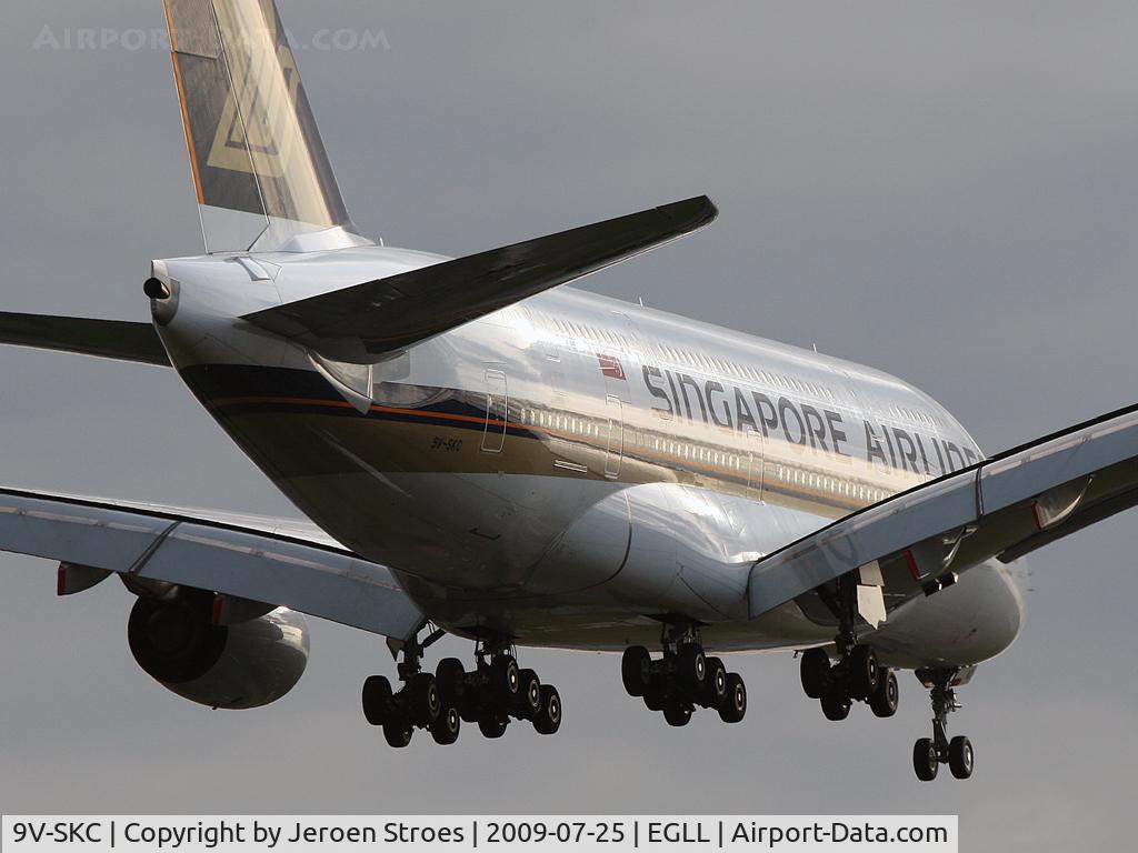 9V-SKC, 2006 Airbus A380-841 C/N 006, .