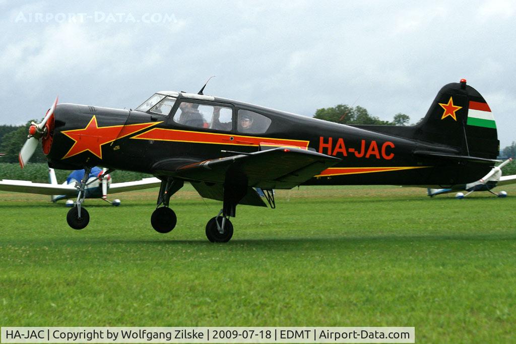 HA-JAC, 1980 Yakovlev Yak-18T C/N 22202034139, visitor