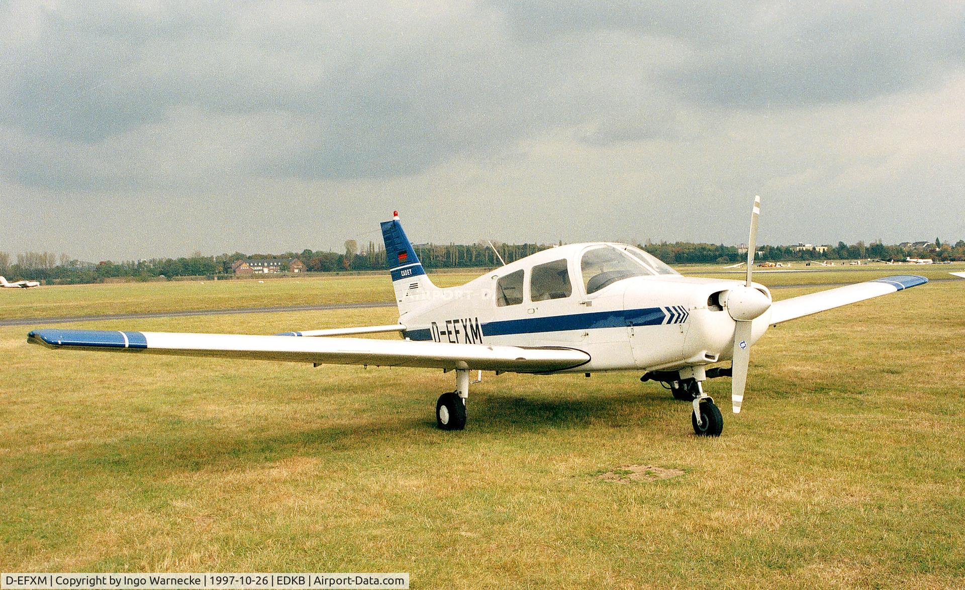 D-EFXM, 1989 Piper PA-28-161 Cadet C/N 2841128, Piper PA-28-161 Cadet at Bonn-Hangelar airfield