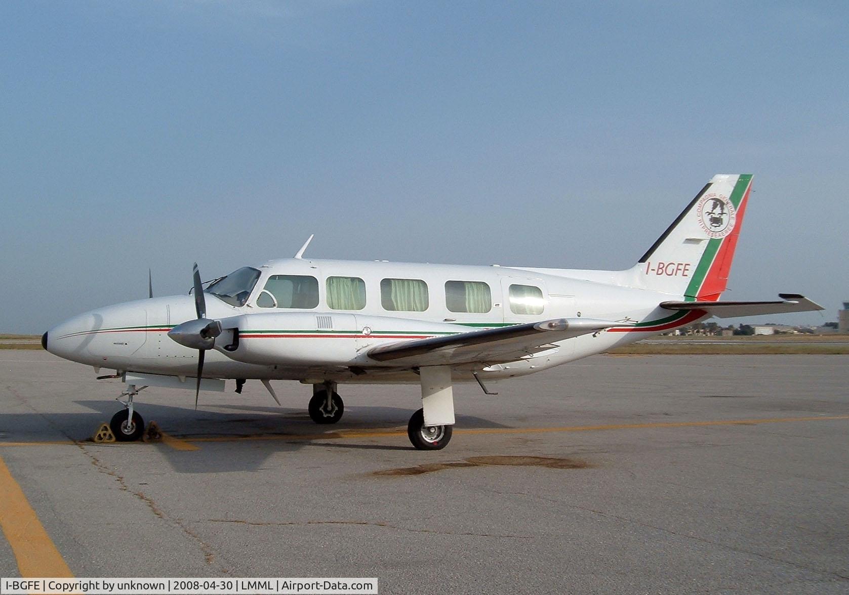 I-BGFE, 1975 Piper PA-31-350 Navajo Chieftain C/N 31-7652043, In Malta on MEPA aerial imaging work
