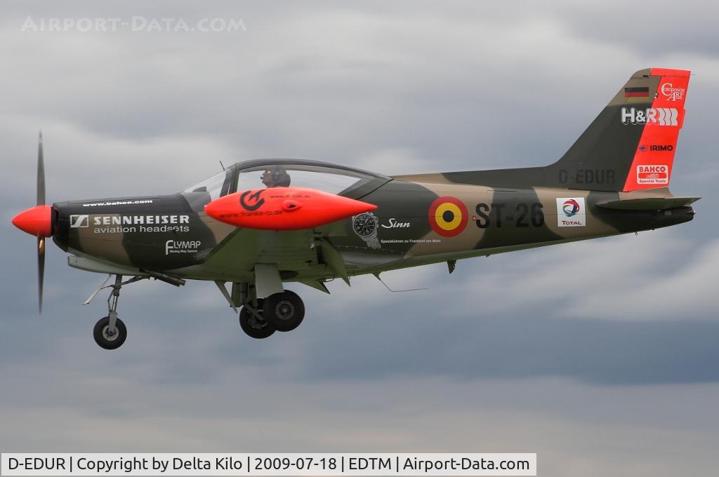 D-EDUR, 1980 SIAI-Marchetti SF-260 C/N 110, Sennheiser Aviation Headsets (Vredestein)