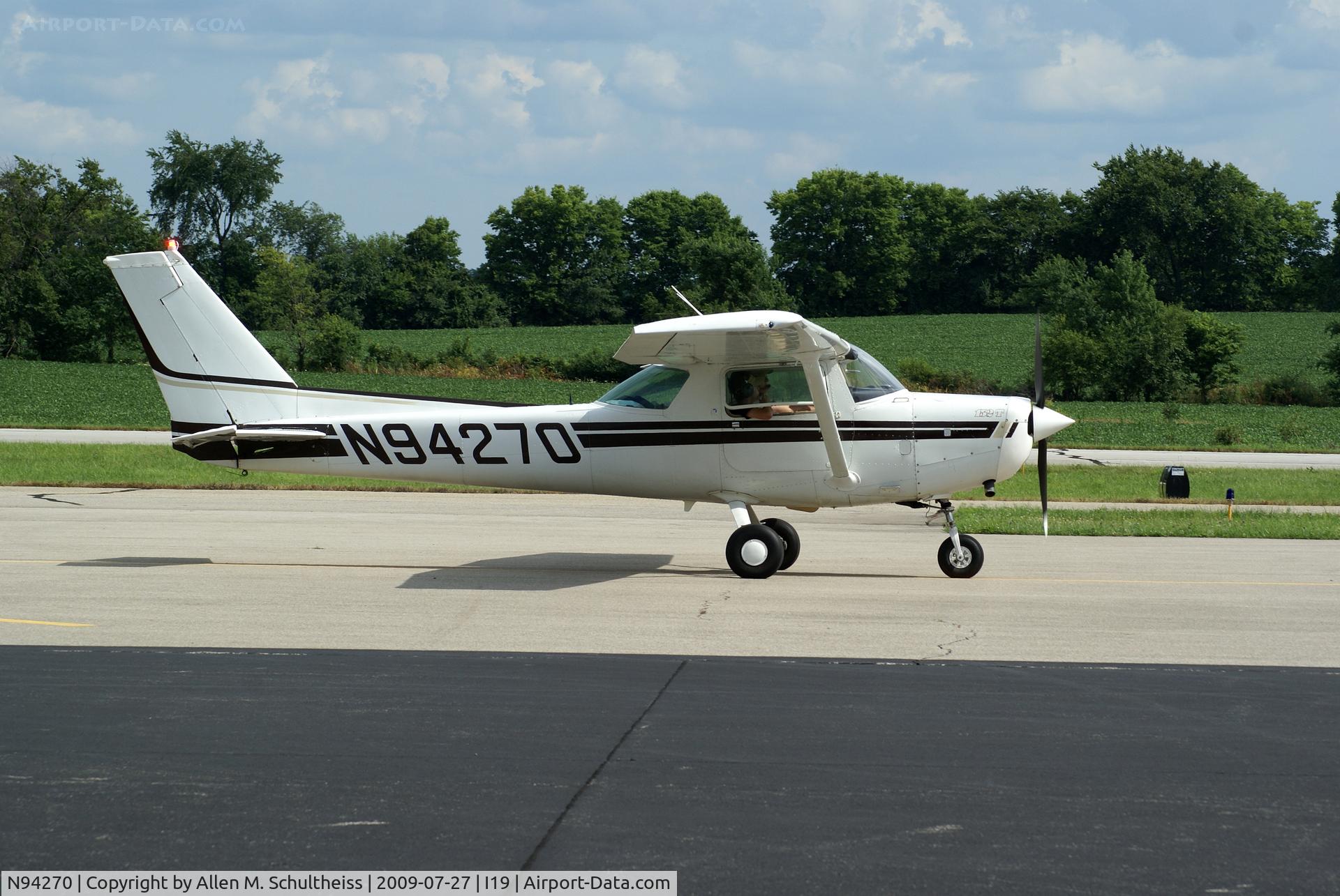 N94270, 1982 Cessna 152 C/N 15285634, 1982 C152