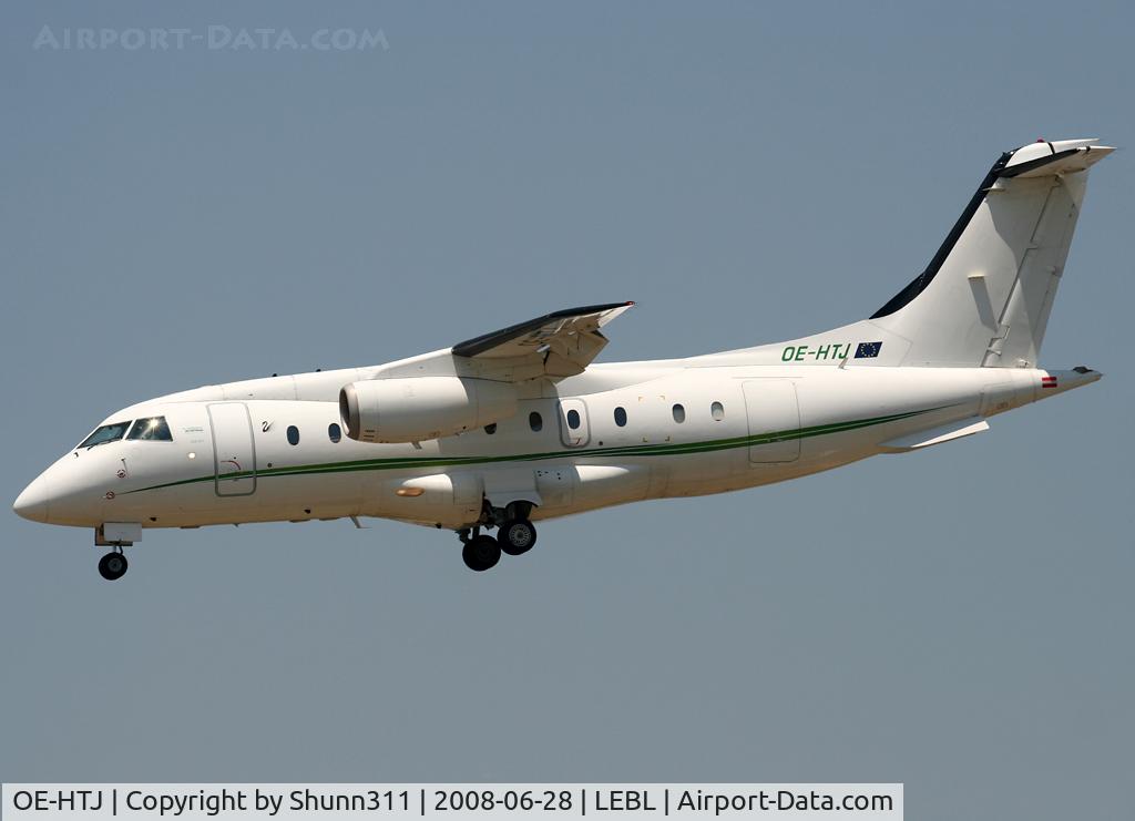 OE-HTJ, 1999 Fairchild Dornier 328-300 328JET C/N 3114, Landing rwy 25R