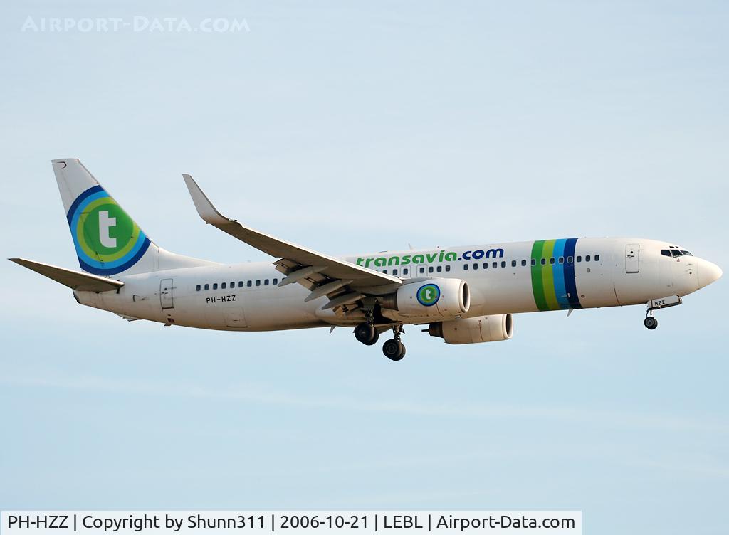 PH-HZZ, Boeing 737-8S3 C/N 32356, Landing rwy 25R