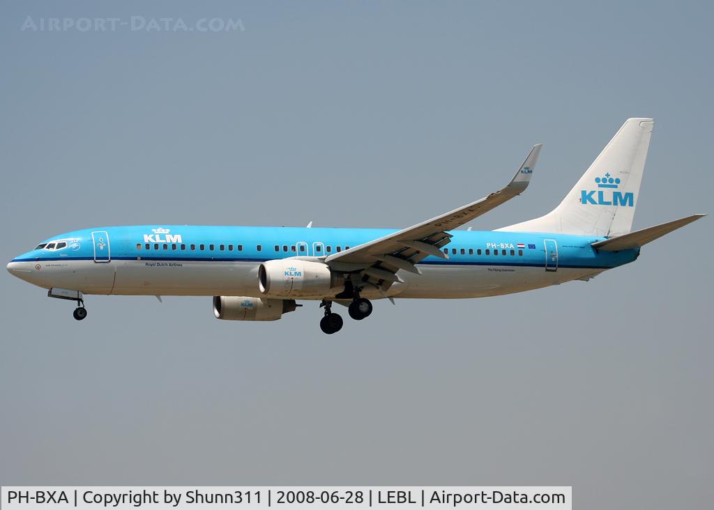 PH-BXA, 1998 Boeing 737-8K2 C/N 29131, Landing rwy 25R