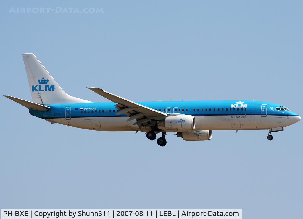 PH-BXE, 2000 Boeing 737-8K2 C/N 29595, Landing rwy 25R