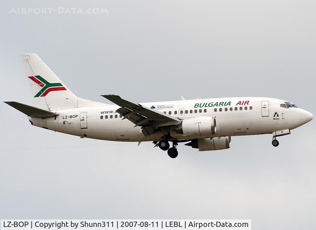 LZ-BOP, 1993 Boeing 737-522 C/N 26704, Landing rwy 25R