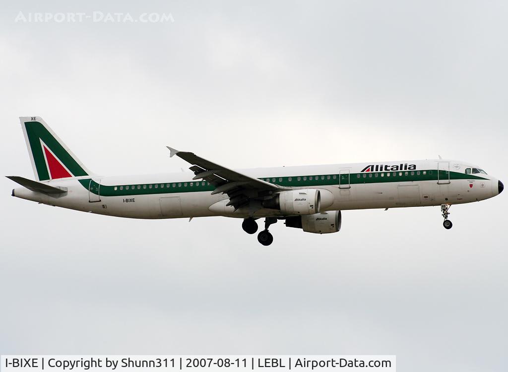 I-BIXE, 1994 Airbus A321-112 C/N 488, Landing rwy 25R