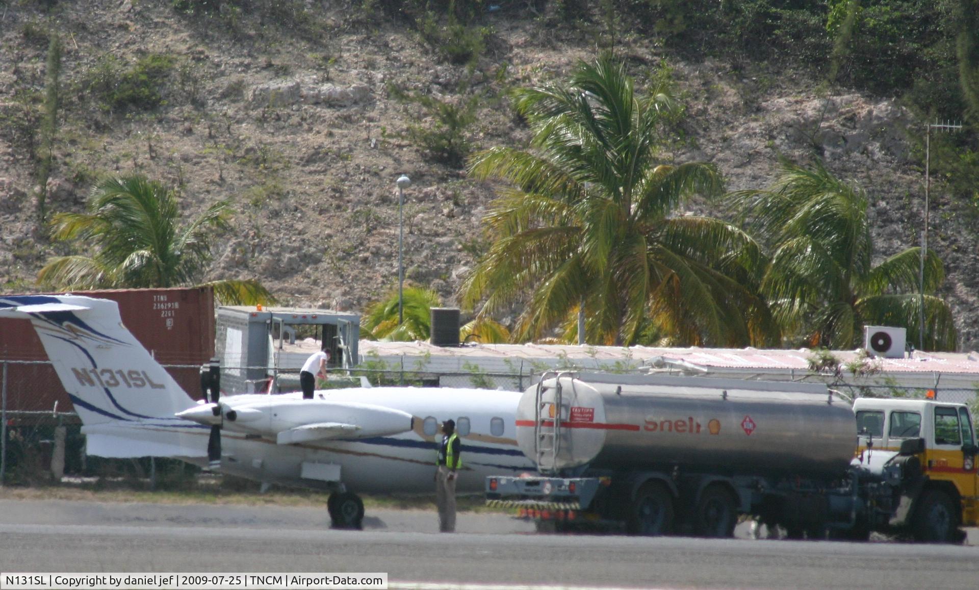 N131SL, 2005 Piaggio P-180 C/N 1097, taking fuel