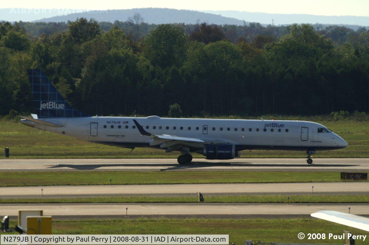 N279JB, 2007 Embraer 190AR (ERJ-190-100IGW) C/N 19000090, Roll out