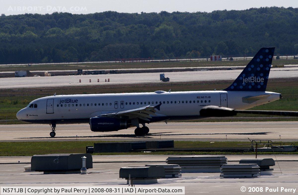 N571JB, 2003 Airbus A320-232 C/N 2125, 
