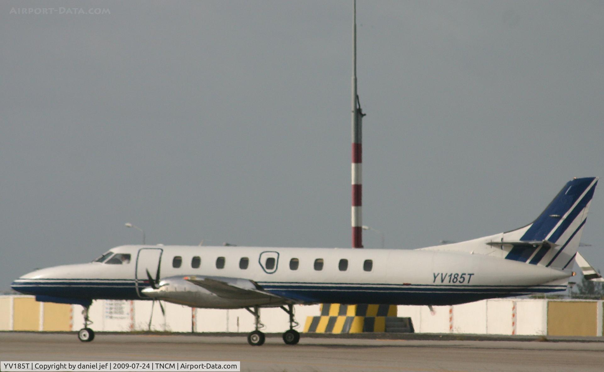 YV185T, Fairchild Swearingen SA-227AC Metro III C/N Not found YV185T, taxing to the runway